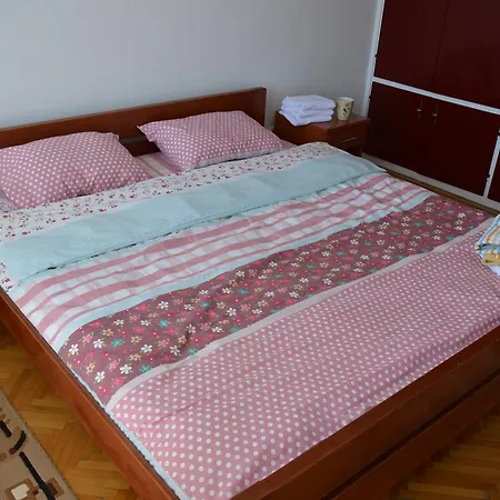 Perun Lägenhet Podgorica